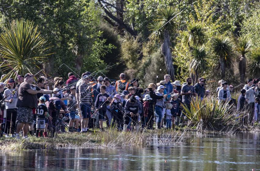Fine weather brings out the crowds for fishing event
