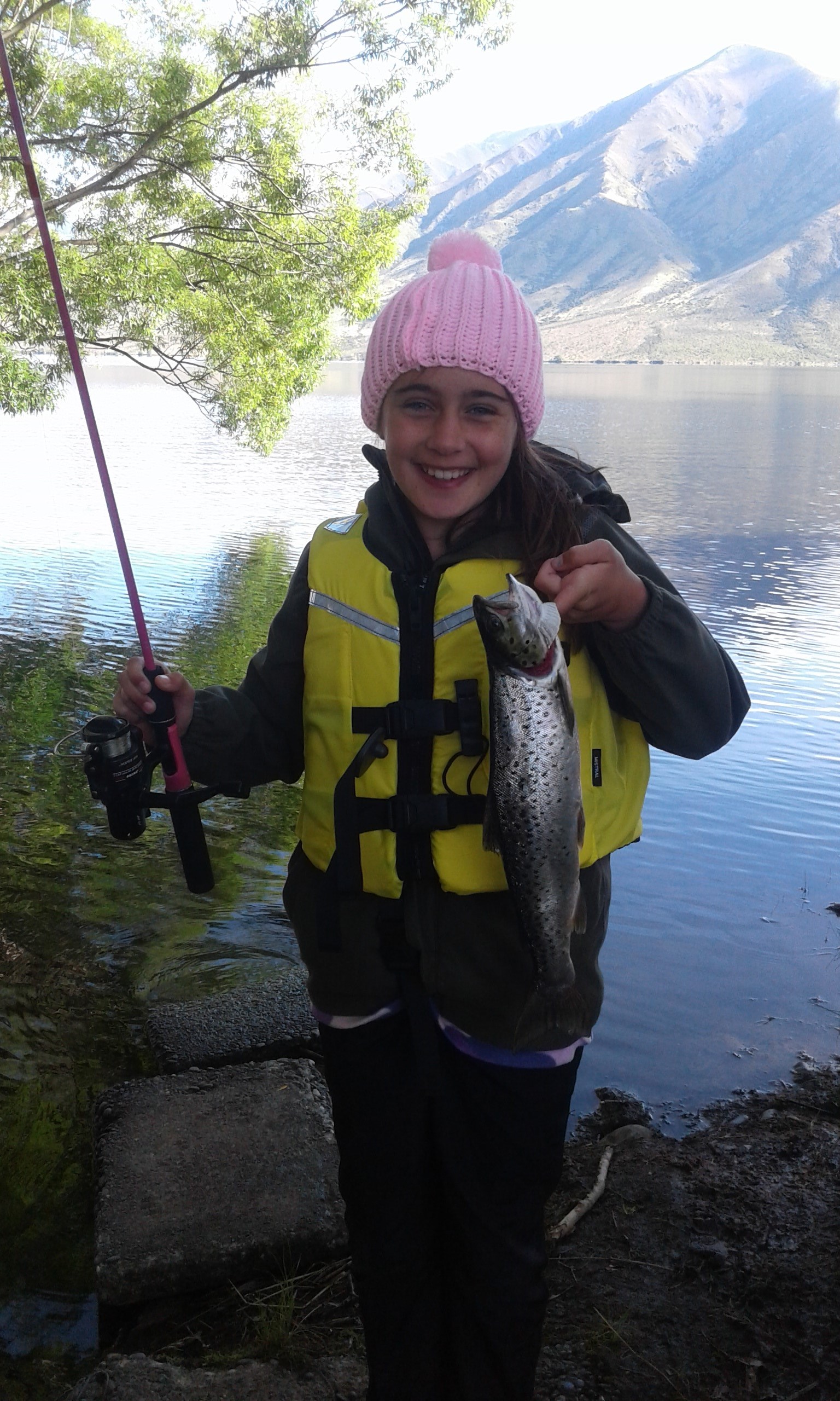 WFR1819.32 Charli Wilson and her first fish a nice brown from Lake Benmore credit D Wilson