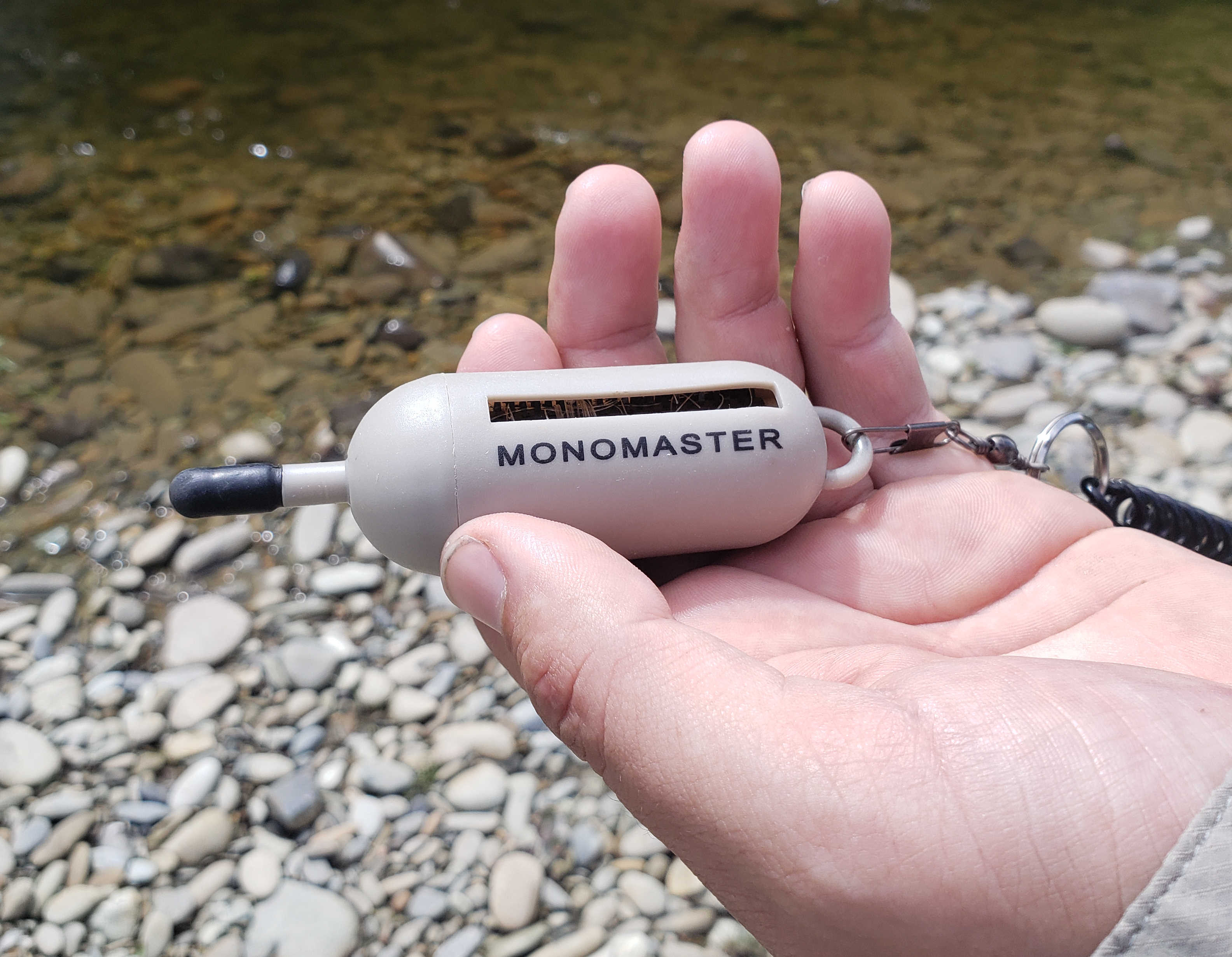WFR1920.19 tools like the monomaster make storing and disposing of fishing line easier