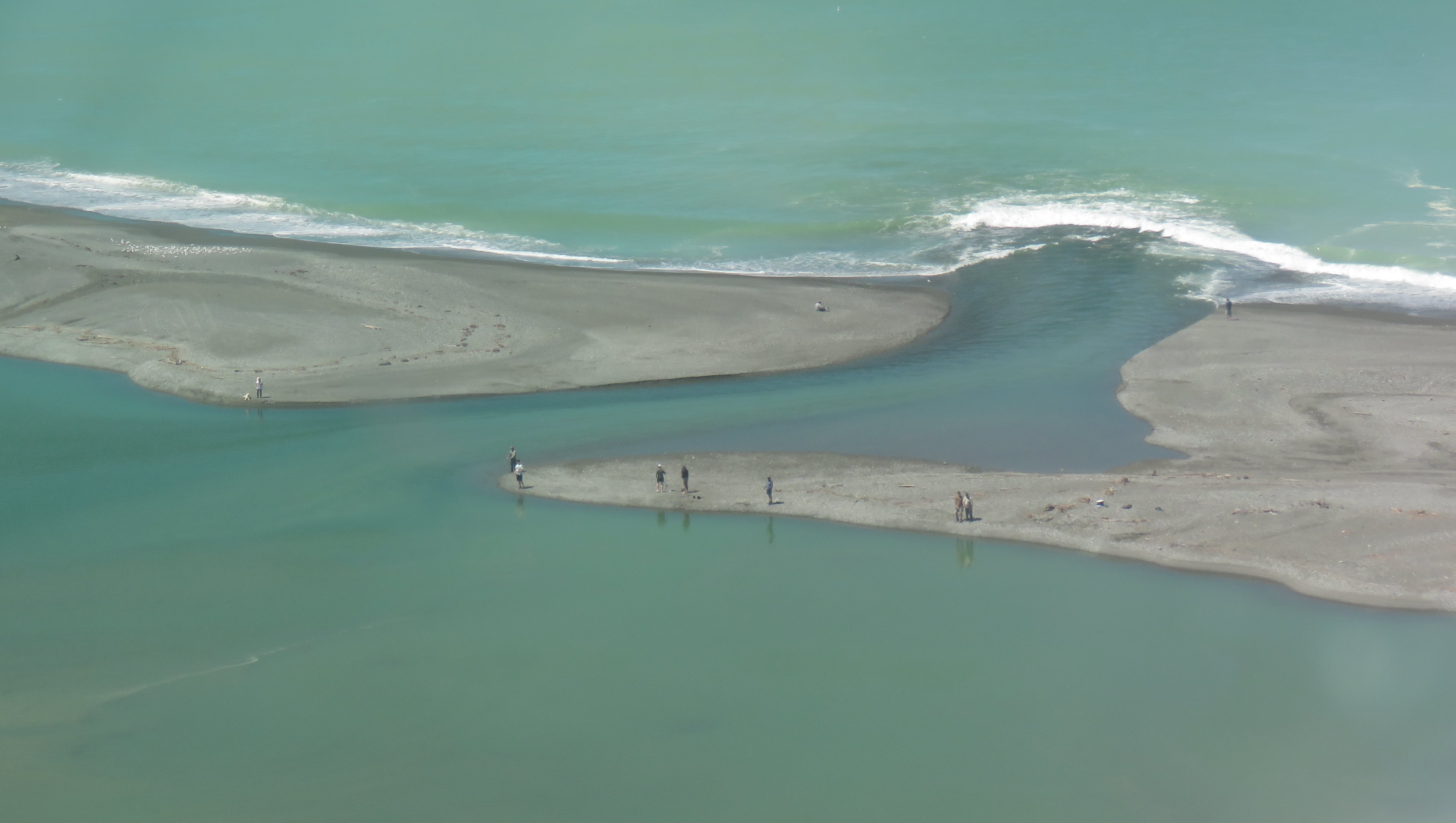 WFR1819.41The Opihi River mouth with several angler trying their luck 29 01 2019 Credit R Adams
