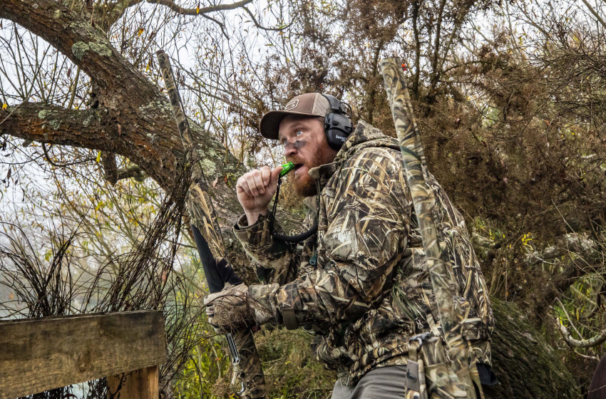 Stunning weather greeted around 50,000 game bird hunters around the country this morning.